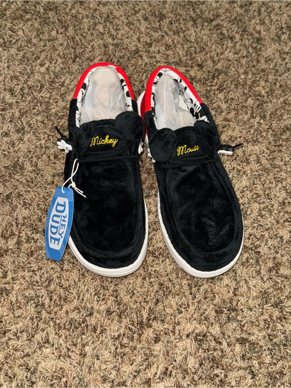 Hey Dude Disney Mickey Mouse Wally Shoes Men’s Size 10 Style Code 44178-063